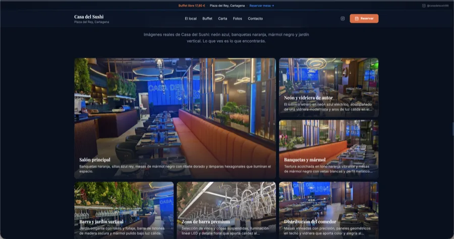 Galería de fotos reales del salón de Casa del Sushi: neón azul, banquetas naranja y mármol negro