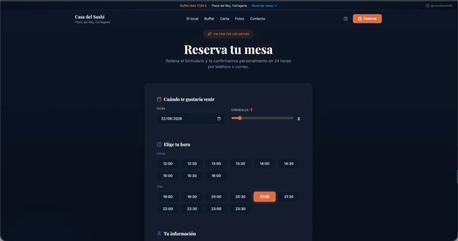 Formulario de reserva de Casa del Sushi con fecha, número de comensales y selección de hora entre los turnos de comida y cena